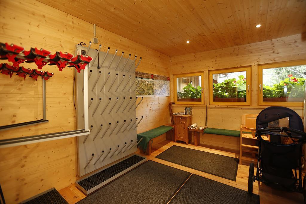 Chalet Christl Panorama Appartements Schruns Buitenkant foto
