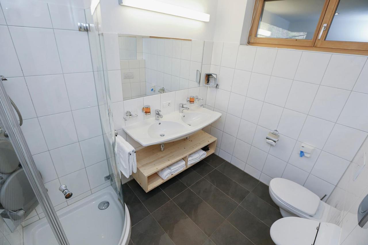 Chalet Christl Panorama Appartements Schruns Buitenkant foto